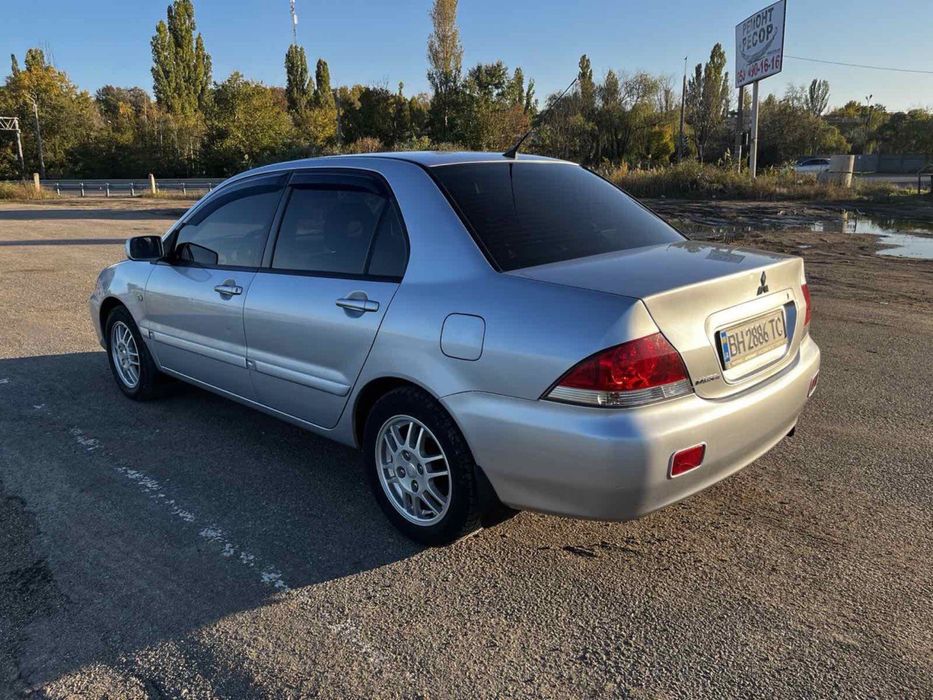 Продам Mitsubishi Lancer 9