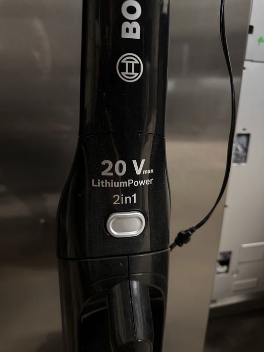 Акумуляторний пилосос Bosch 2в1