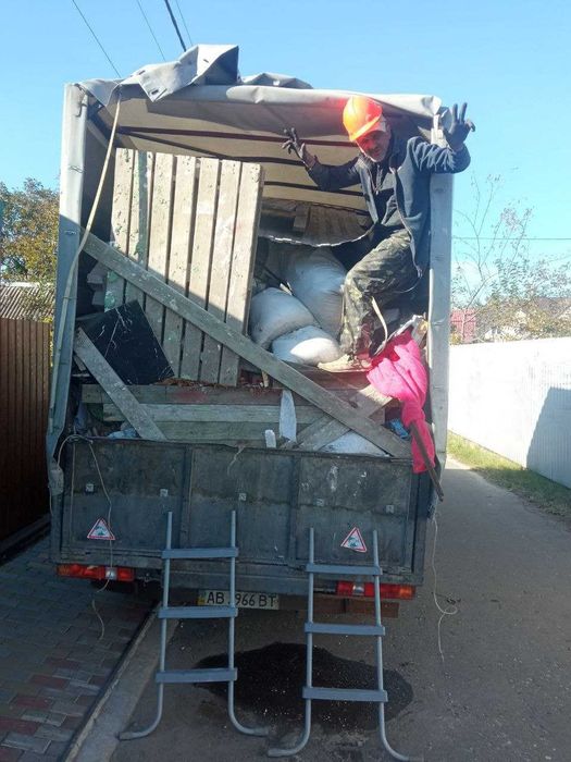 Вивіз сміття, шин. ПРАЦЮЄМО 24/7. Будсміття, хлам, меблі. ЗА 1 ЧАС