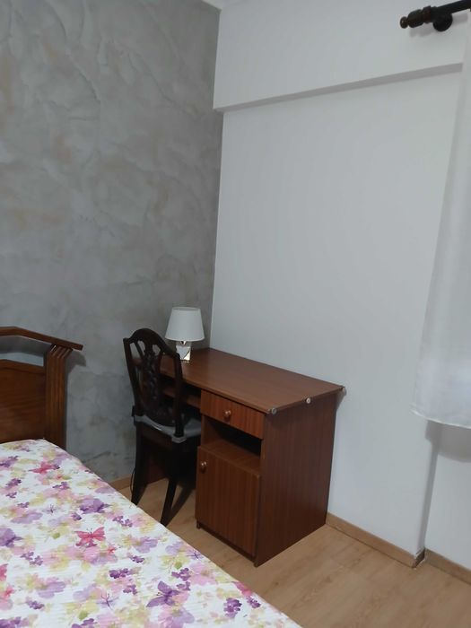 Alugo quarto em Odivelas