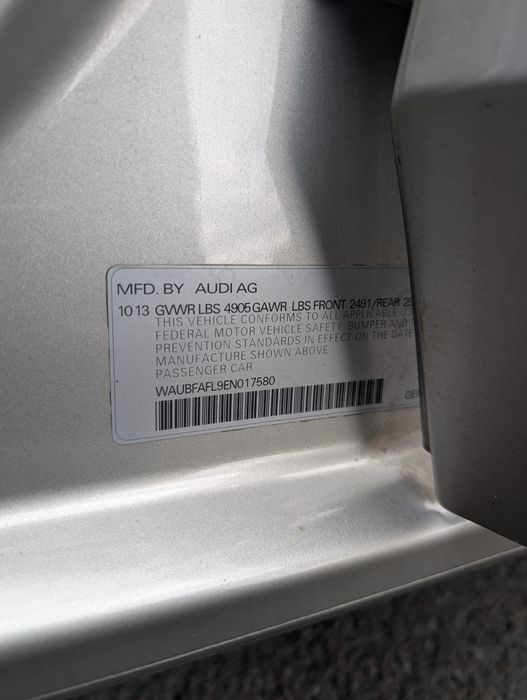 Audi A4 2.0tfsi 2013