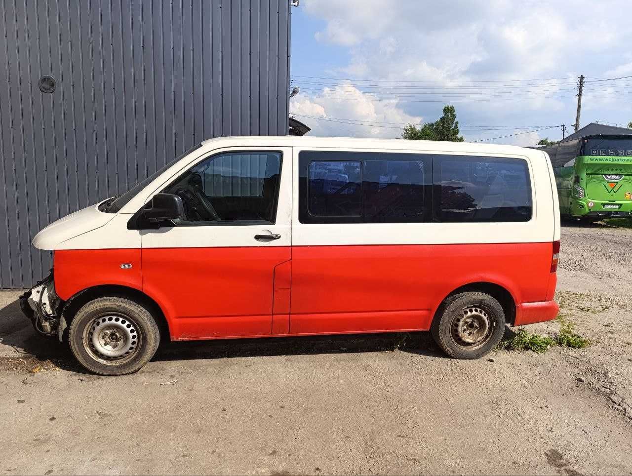 VW Transporter T5 2.5 TDI