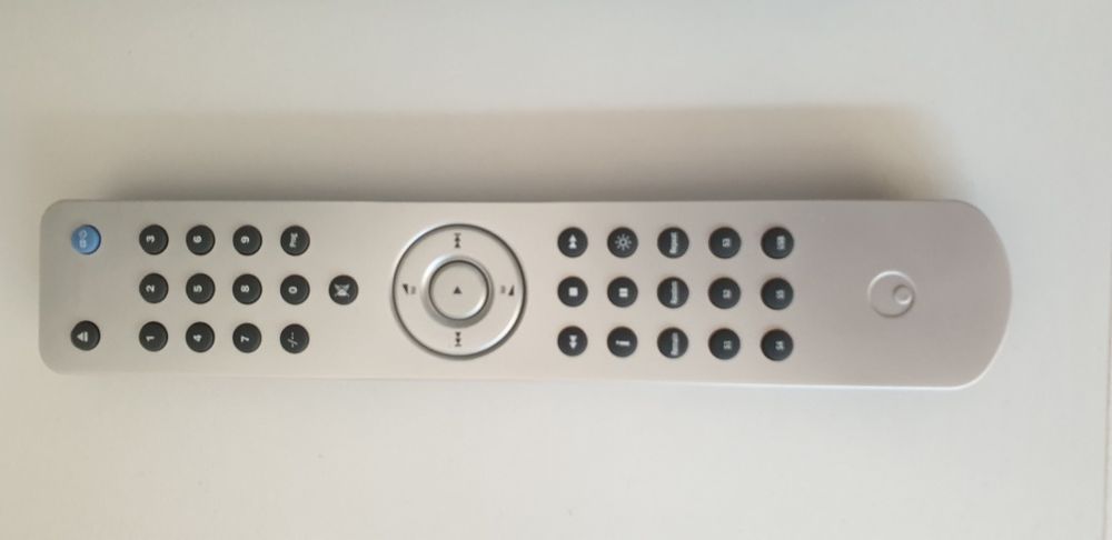Odtwarzacz CD Cambridge Audio 351c + pilot