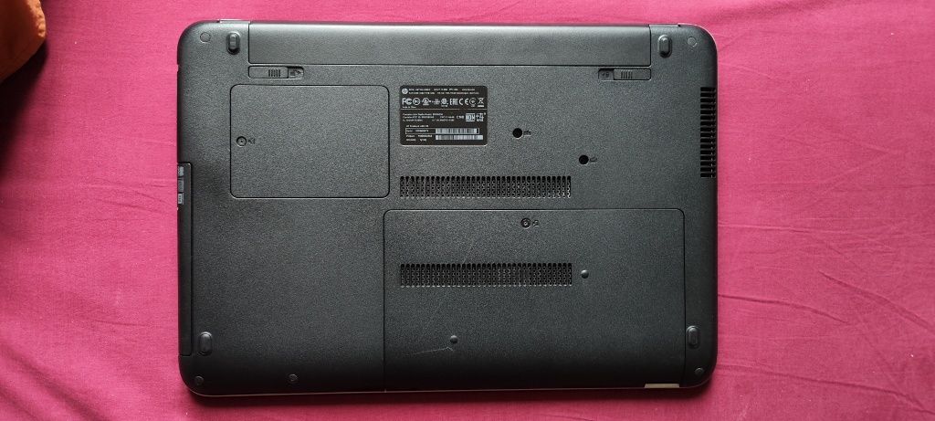 HP 450 G3 ddr4 8gb ssd240