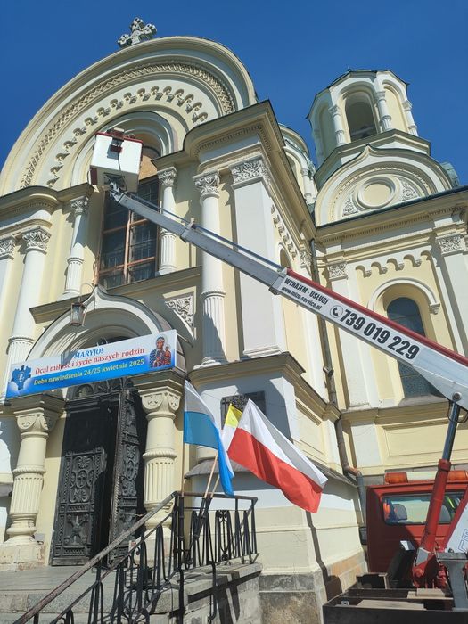 Usługi podnośnikiem koszowym zwyżka podnośnik koszowy wynajem 16-26m