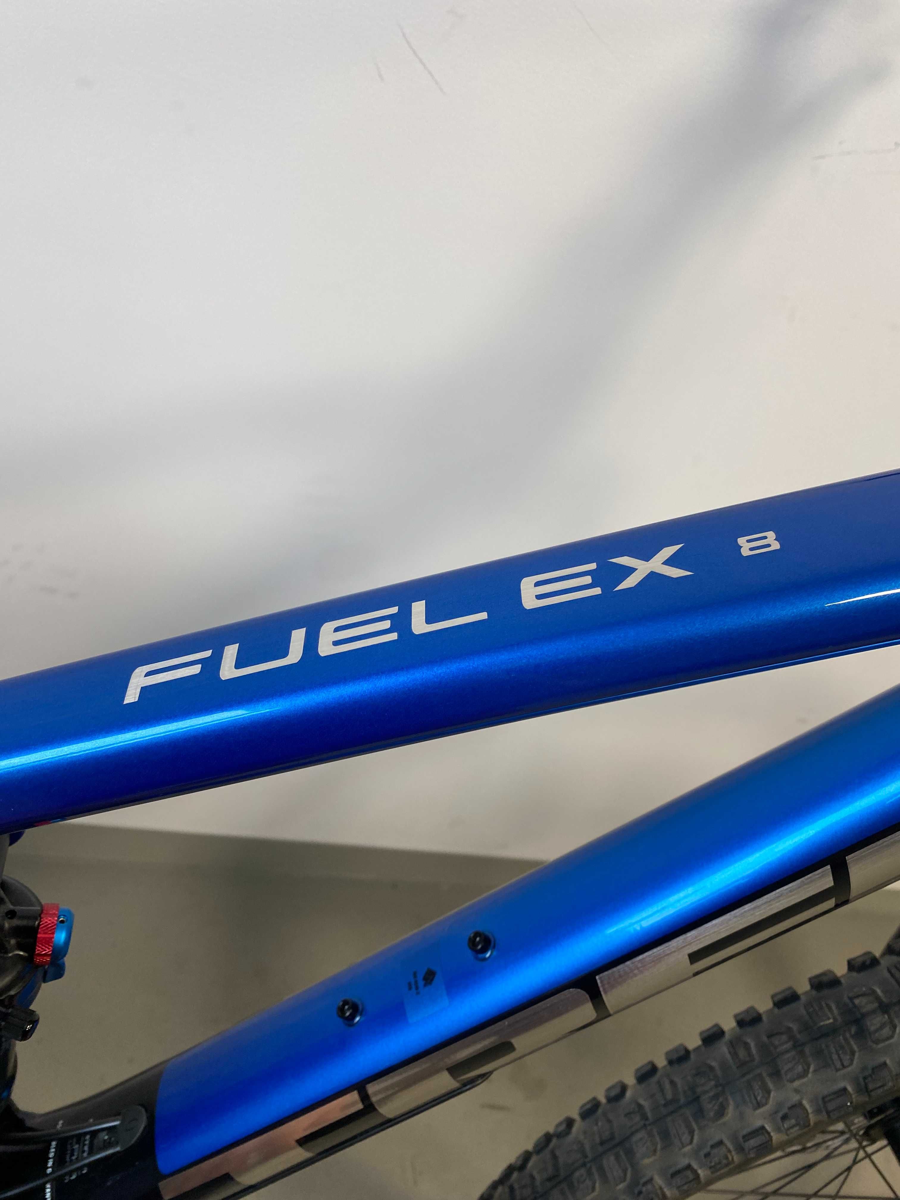 NOWY rower MTB Trek FUEL EX 8 XT 2023 gen 5 ML FOX 140mm