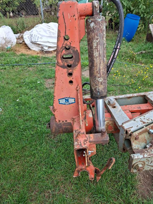 Pług obrotowy 4-skibowy Fenet