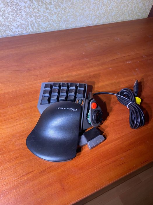 Продам Belkin Nostromo n52te Gaming Pad