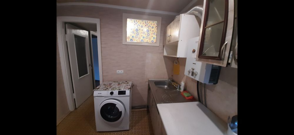 Здаю ЦЕНТР вул.Львівська в оренду власну 1к.кв. помісячно, потижнево.