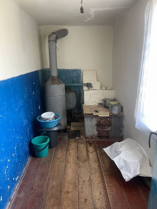 Продам будинок в селі чижівка Житомирської області 10км Звягель