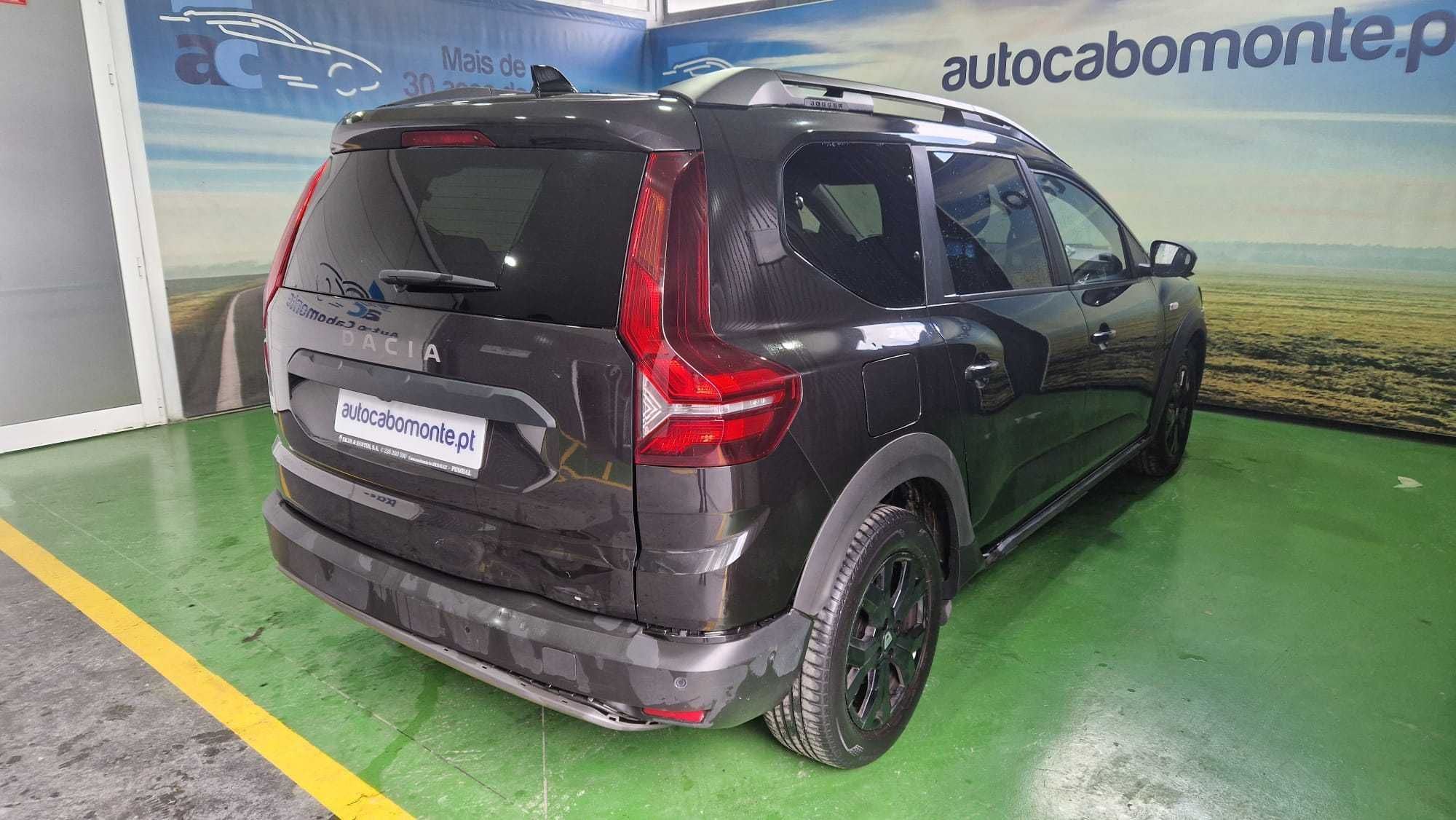 Dacia Jogger 1.0 ECO - Extreme Bi-Fuel 7 lugares - Salvado