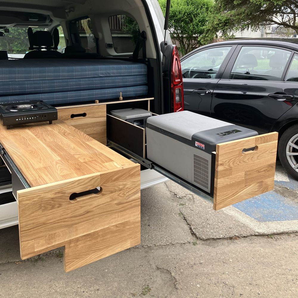 Zabudowa turystyczna kempingowa Toyota ProAce City Long Kamper Camper