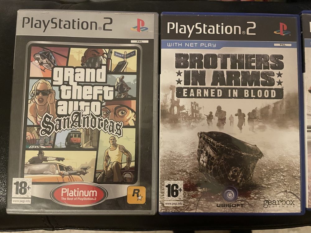 Jogos PS2 Brothers in Arms / WWE / 007