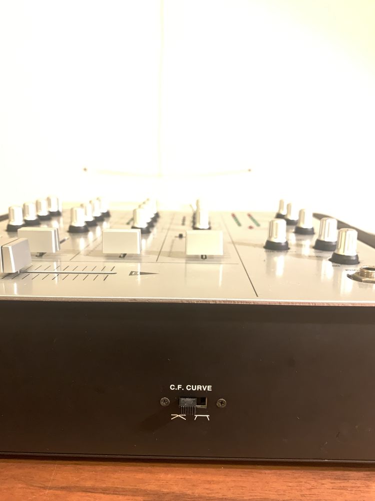 Mesa Dj Vestax VMC 004