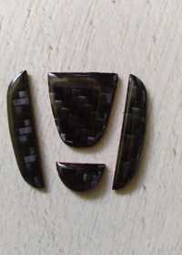Naklejka z włókna węglowego logo