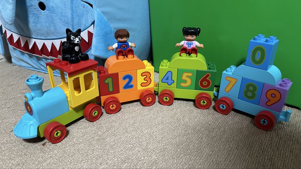 Дитячий конструктор lego duplo «мій перший потяг»