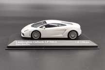 1:43 Lamborghini Gallardo White Minichamps