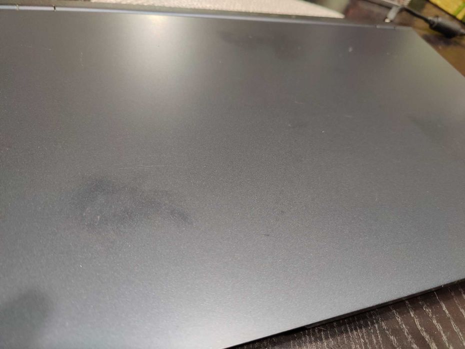 Lenovo Legion 5 15ACH6H - Ryzen 5800H, RTX3060, 16GB RAM, 1TB, 15.6''