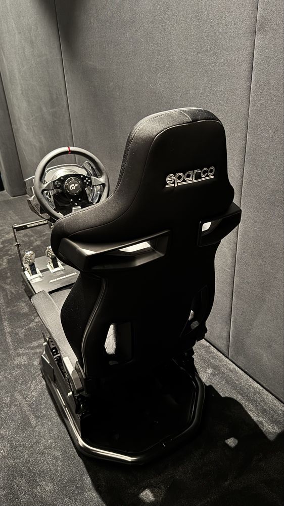 SIMRACING - RSeat RS1 Symulator rajdowy / wyścigowy + PS4 + gry WRC
