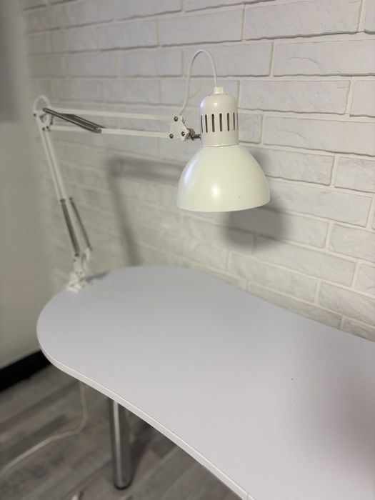 Biurko lampa ikea