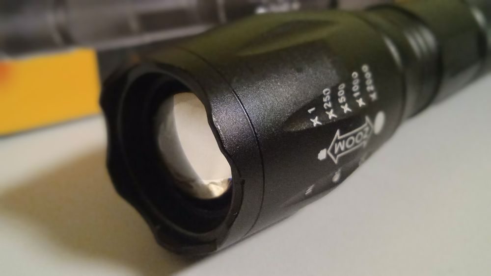 Ліхтарик, фонарик на акумулятор чи батарейки