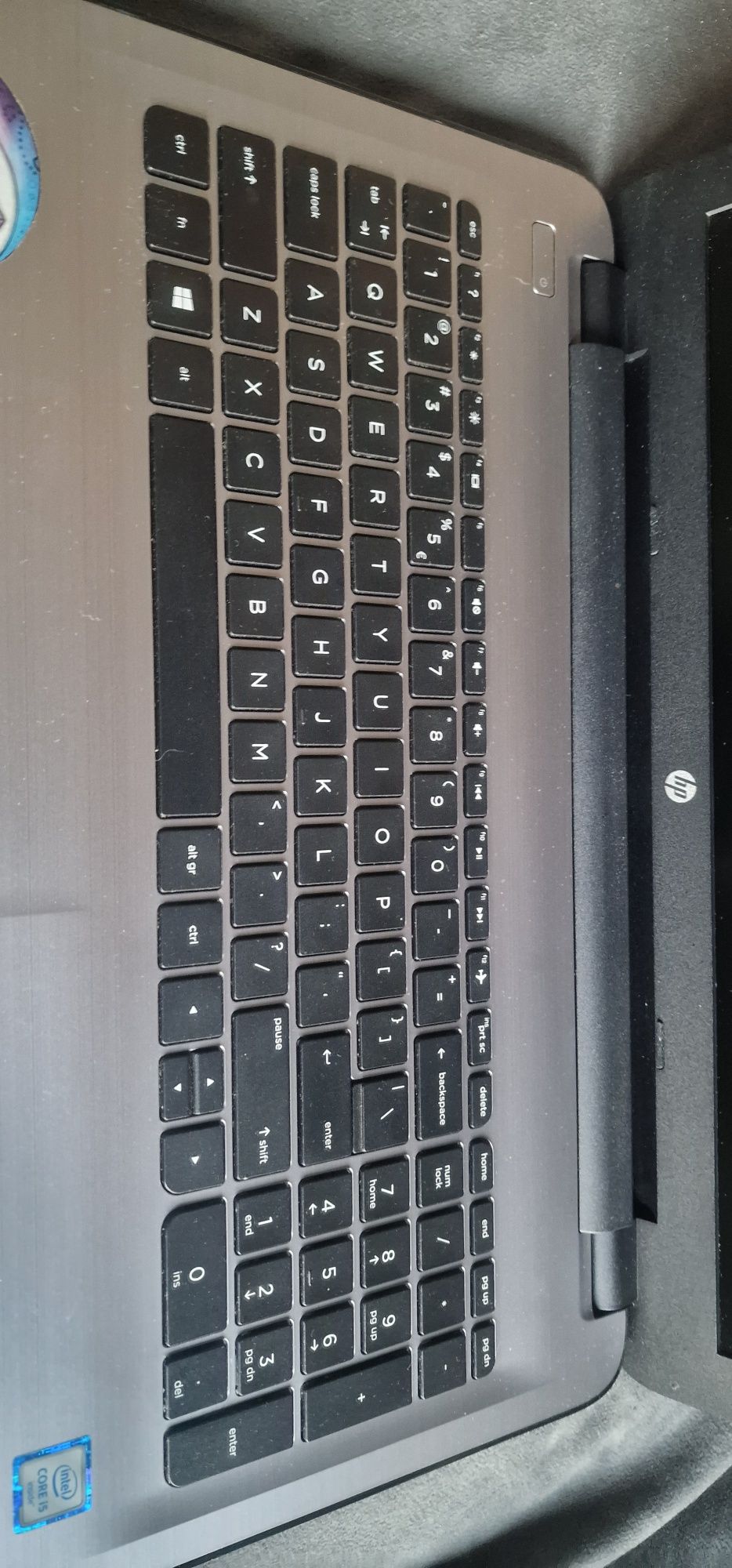 Laptop hp hq-tre 71025 intel i5