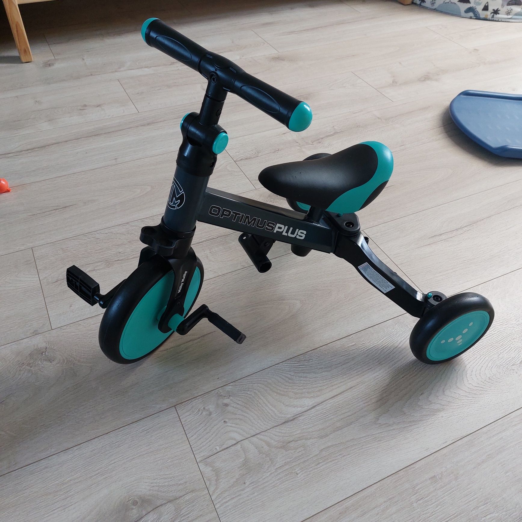 Rowerek trójkołowy Milly Mally Optimus Plus 4w1
