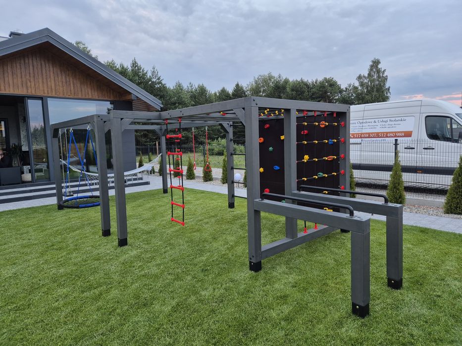 Plac zabaw dla dzieci mini siłownia drewno