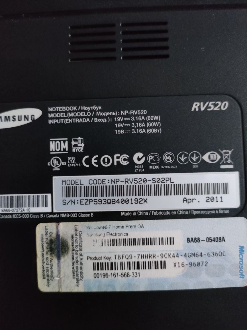 Laptop Samsung RV520