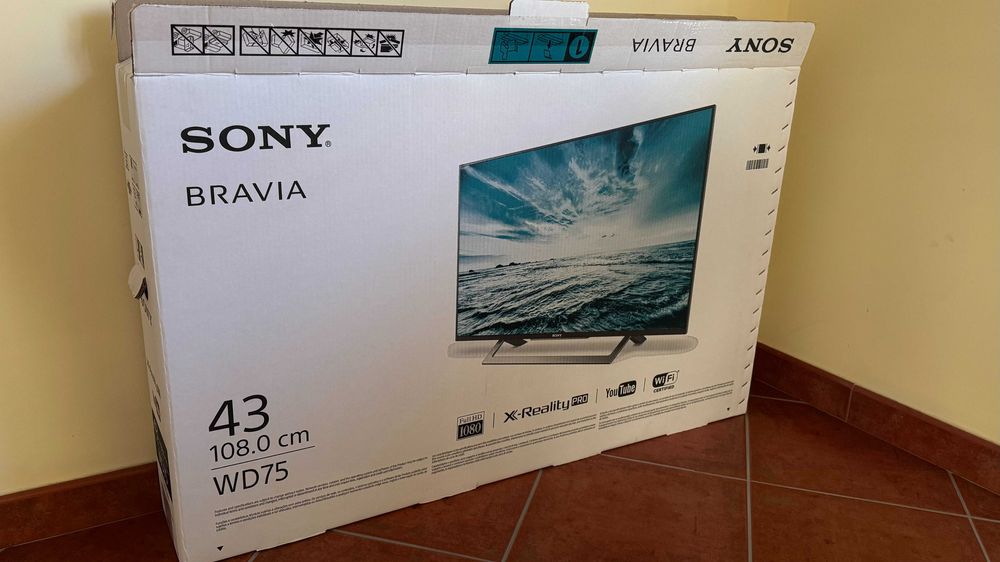 SONY Bravia KDL-43WD750
