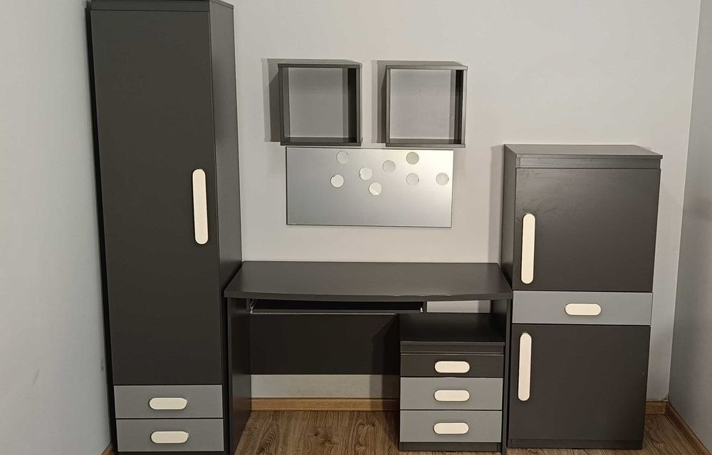 SPRZEDAM Meble młodzieżowe