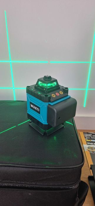 Nível Laser 16 Linhas + 2 Baterias + Tripé autonivelante NOVO