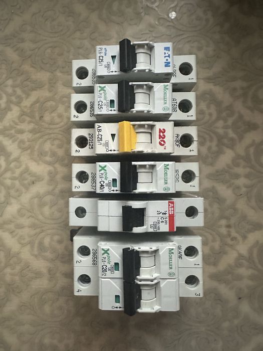 Автоматичний вимикач на 6А /20А/ 25А /40А: ЕАТОN, MOELLER, 220, ABB