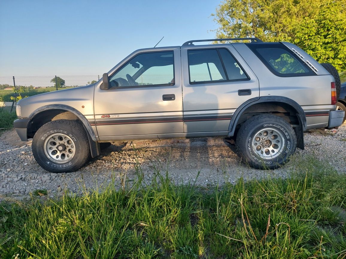 Opel Frontera A 2.3D 1992r.
