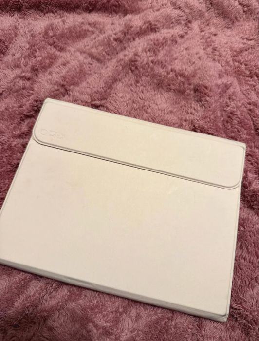 Etui Do Ipada 10 gen z klawiaturą