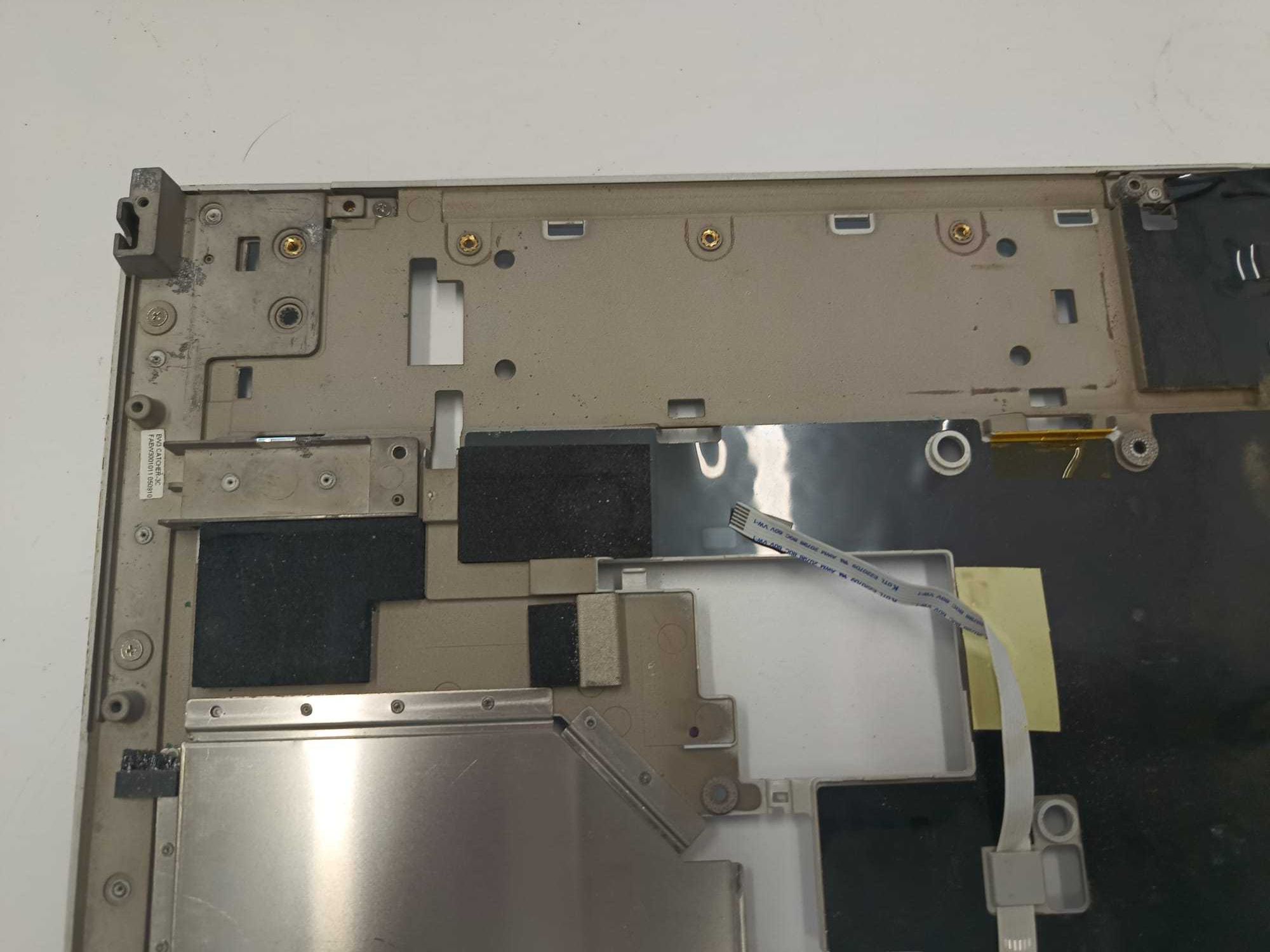 Palmrest laptopa Toshiba Satellite L20-181.