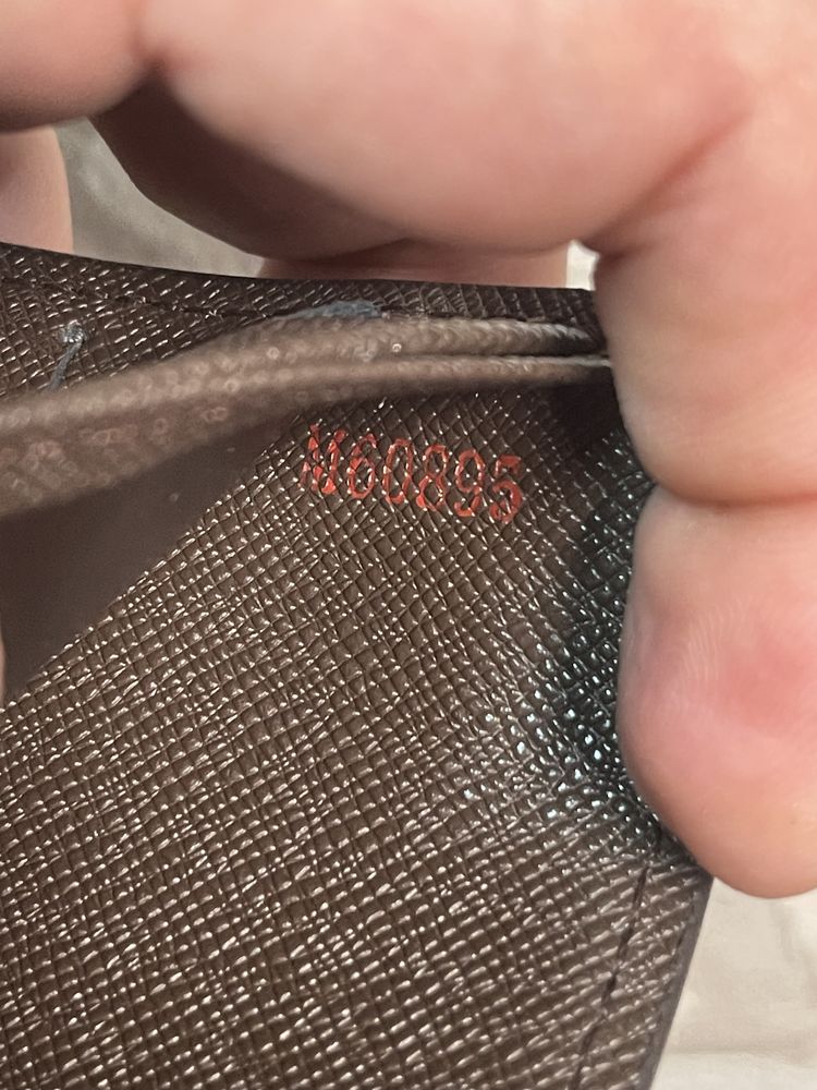 Кошелек, бумажник Louis Vuitton оригинал без упаковки