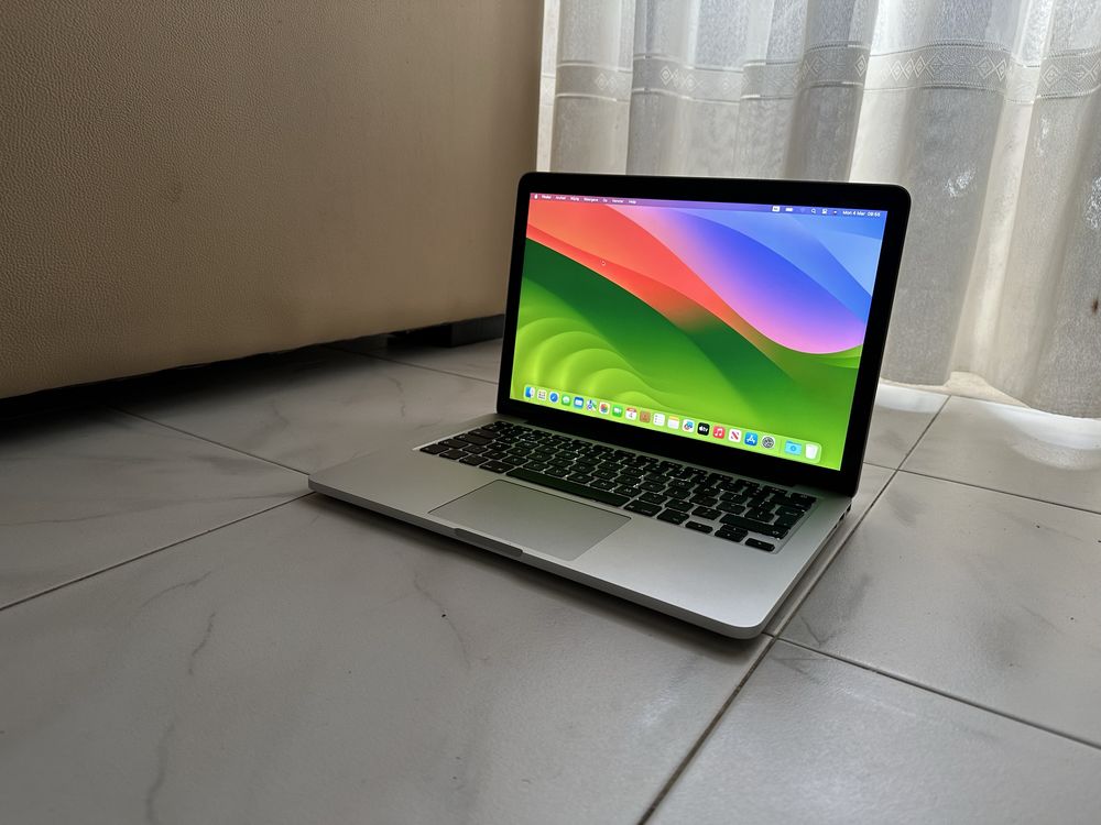 Macbook Pro 2014 retina / boa condição - boa bateria