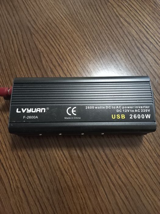 Инвертор Преобразователь 12-220 2600 w