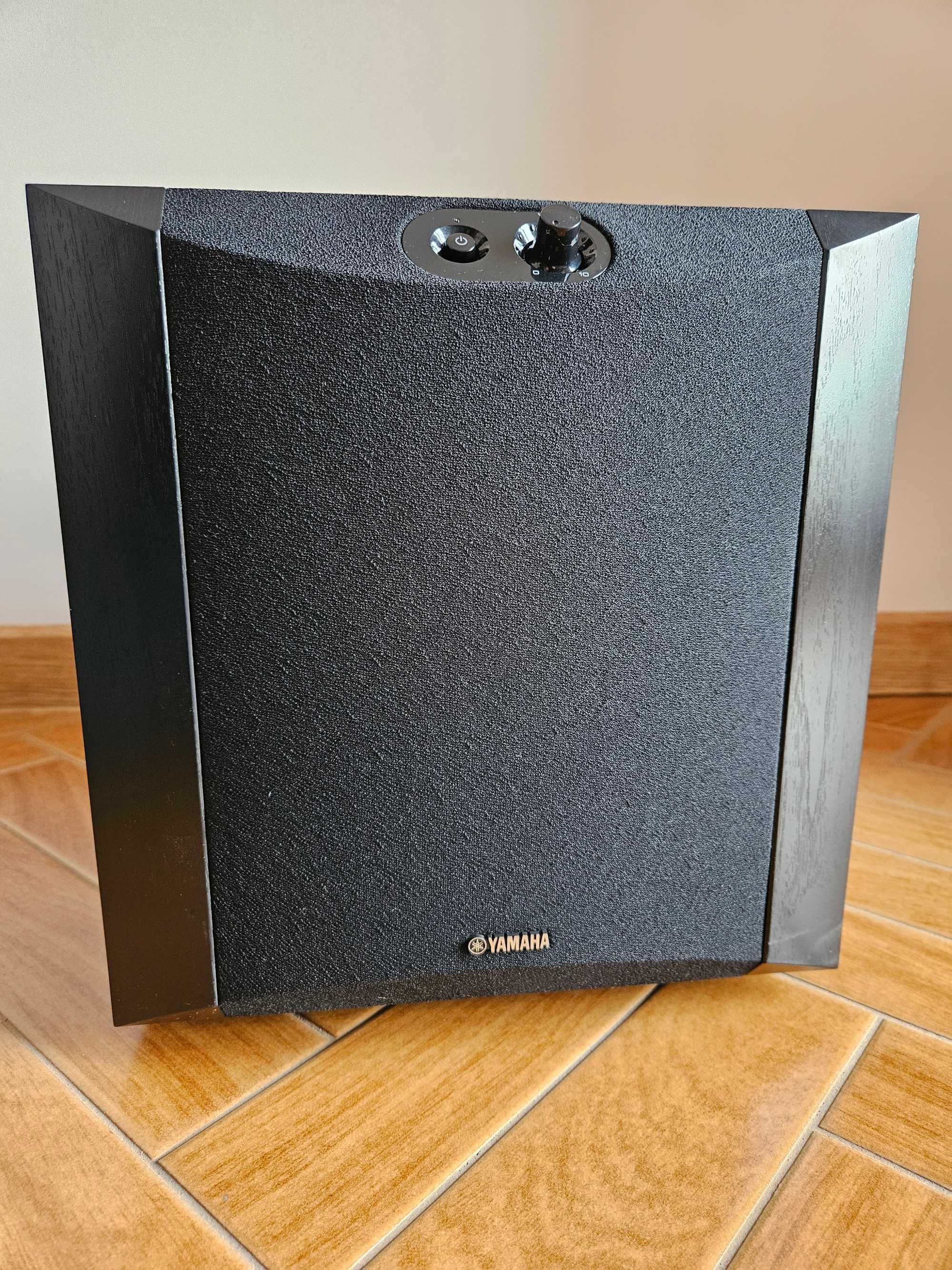 Subwoofer YAMAHA NS-SW200