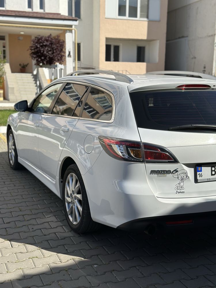 Продам Mazda 6 2011