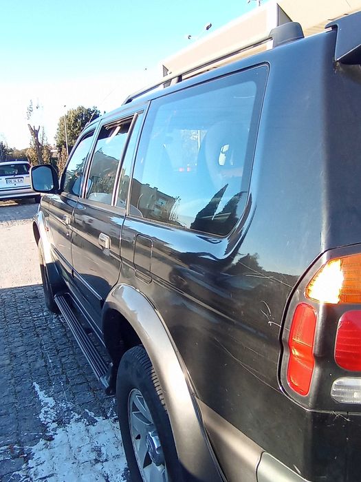 Mitsubishi Pajero com excelente motor