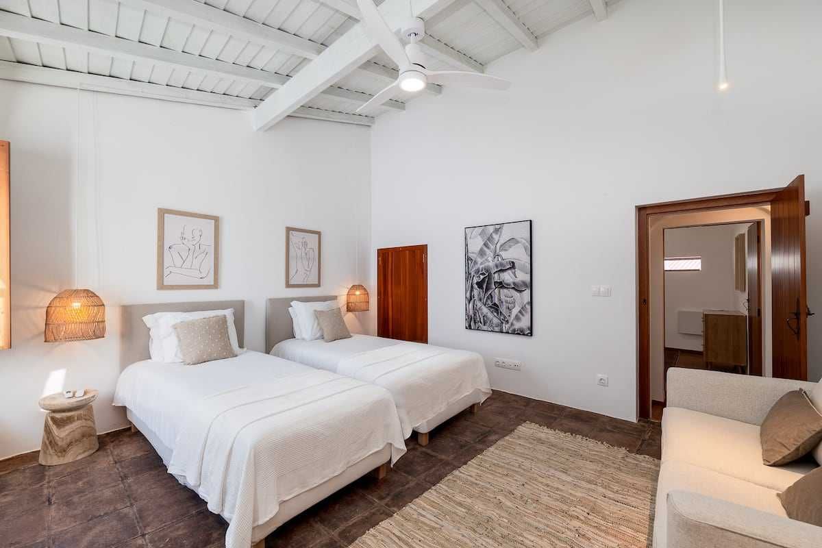 Quarto duplo ou individual em Évora