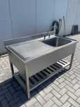 Bancada de inox com cuba