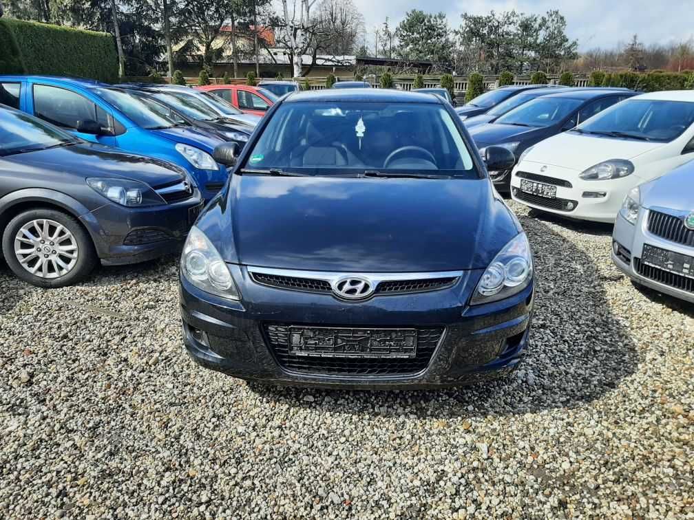 hyundai i30 1.4i/klima/stan bdb/po oplatach