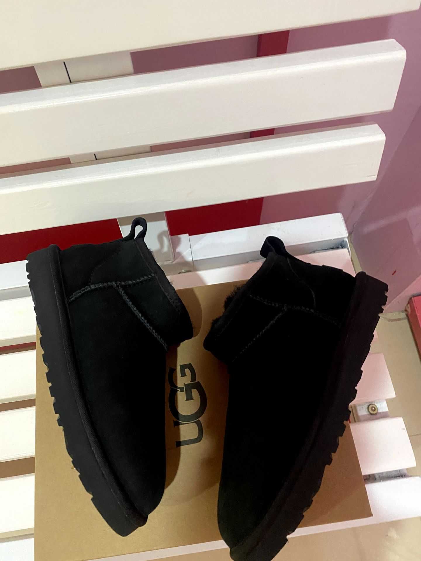 UGG Classic Ultra Mini Boot Black EU39