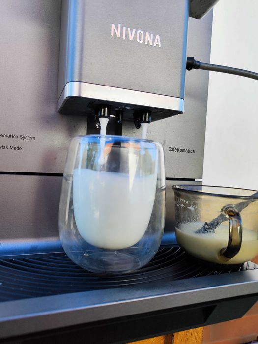 Кавомашина кофемашина NIVONA CafeRomatica NICR 970