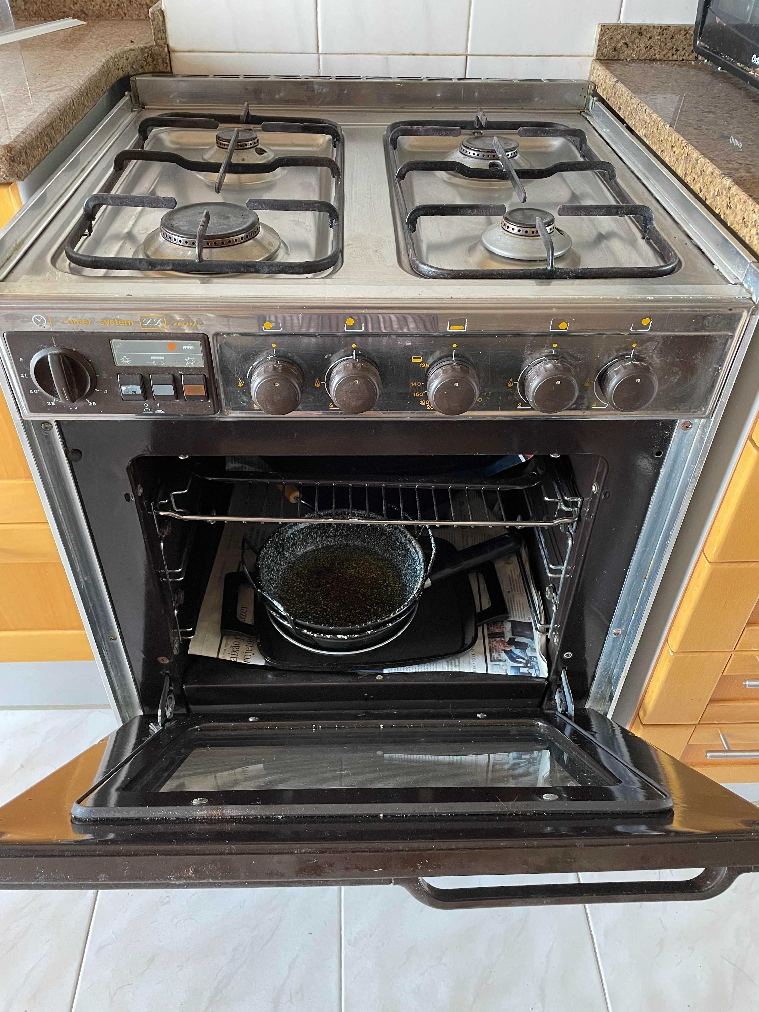 Fogão a gás, Tecnogas, Forno elétrico