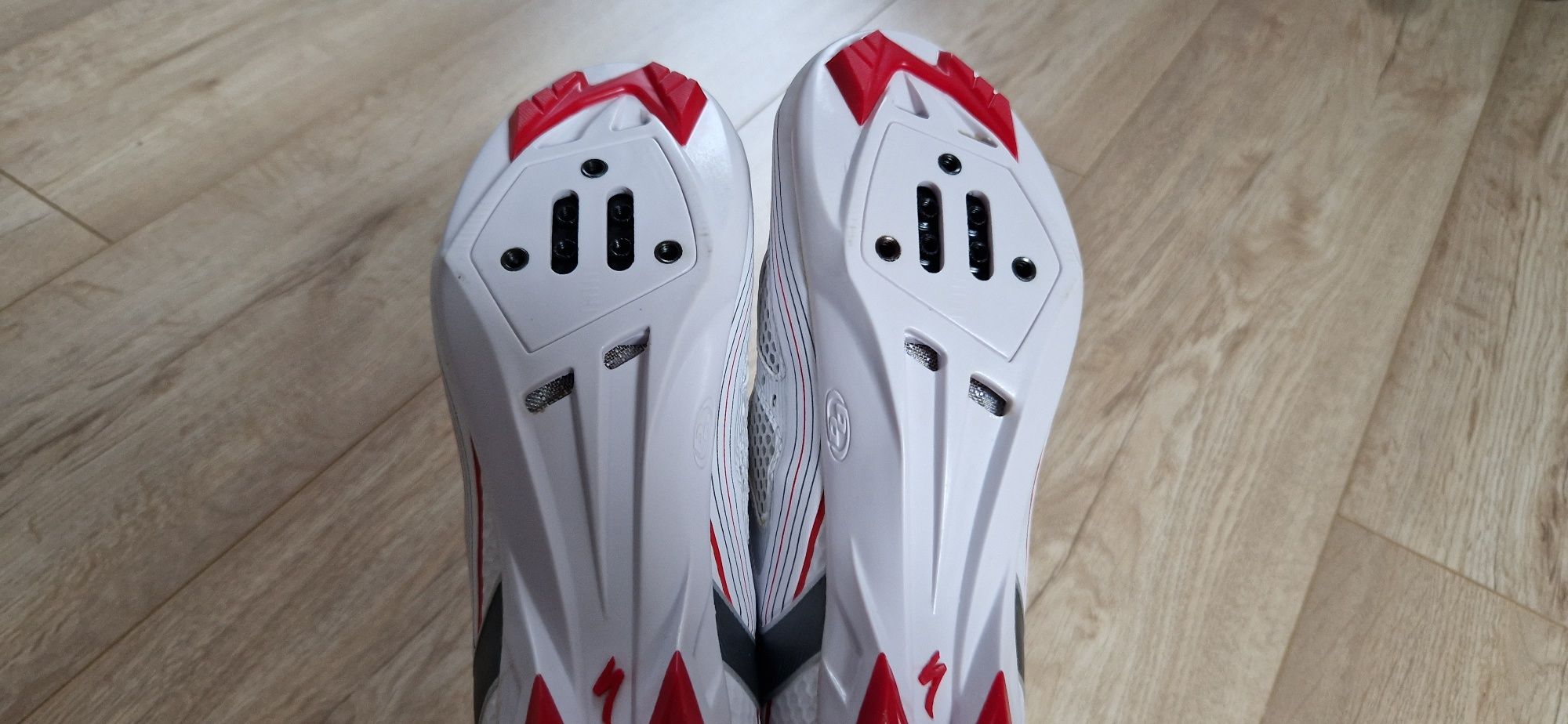 Damskie buty SPD szosowe SPECIALIZED Ember Rd Wmn white / red