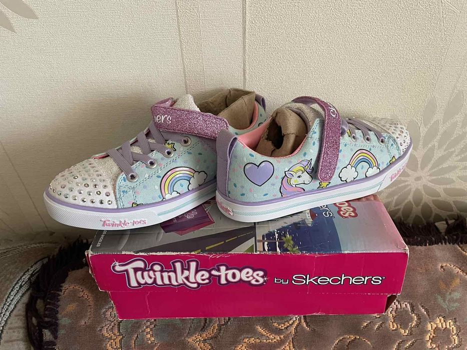 Детская обувь для девочки